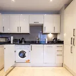 Elegance At The Lanes-3Bd